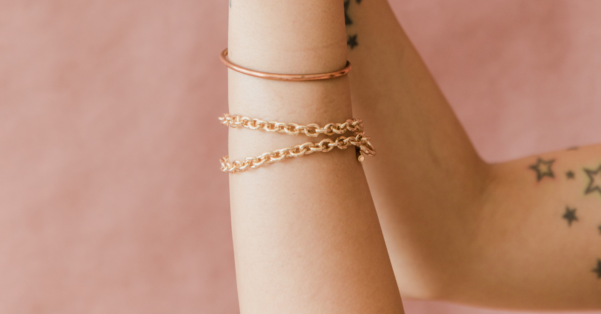 permanent jewelry by Salon de Allure in Ennis, TX