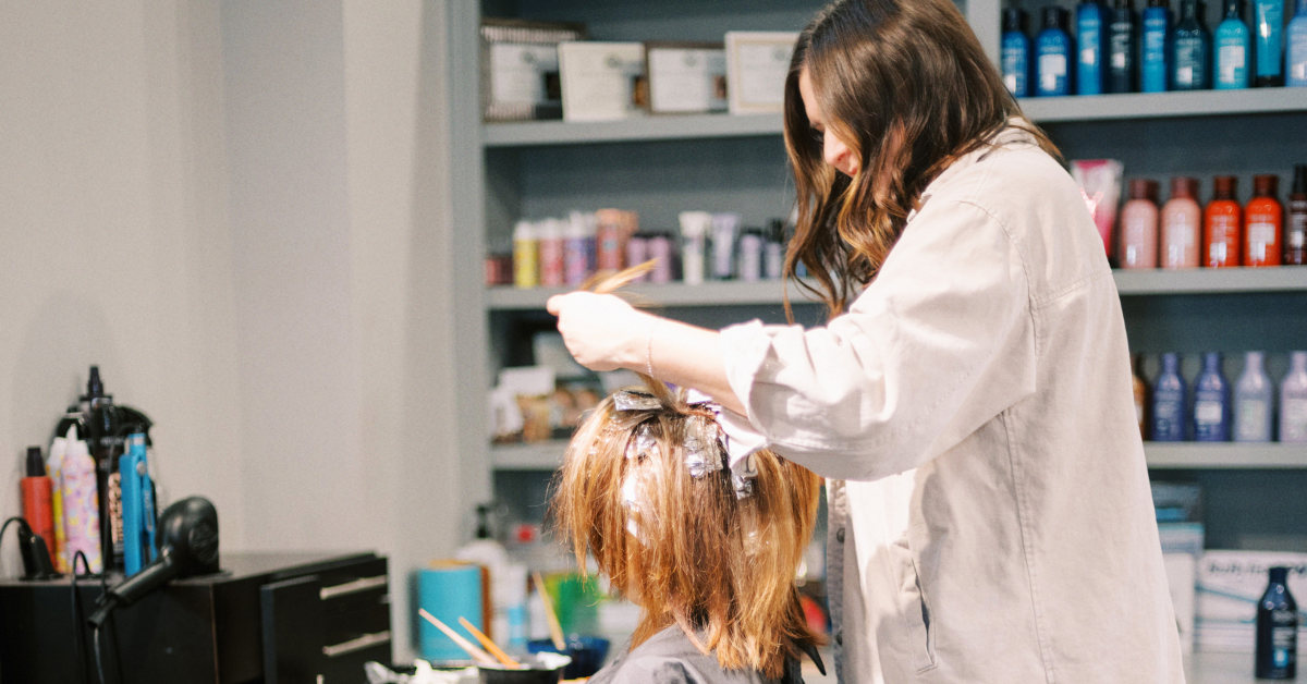 Expert Hairstylist from Salon de Allure , The Best salon in Ennis Texas