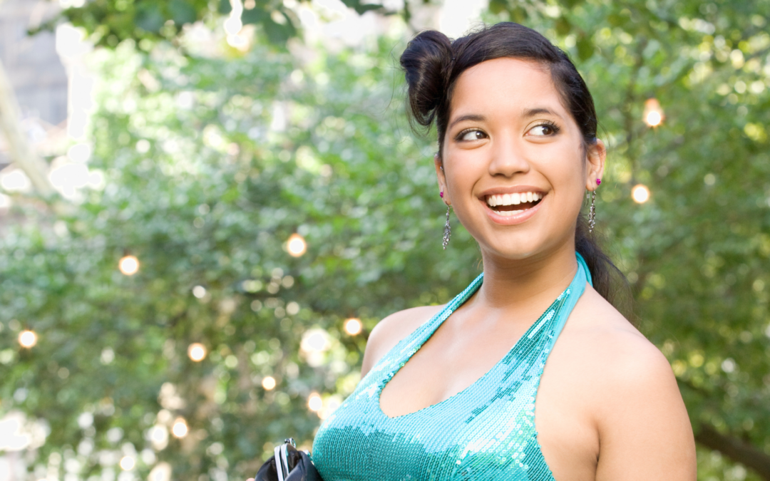 Homecoming Hair & Makeup in Ennis, TX: Get Ready for Your Big Night